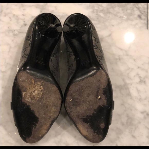 Gucci Peep Toe Classic Heels -  With iridescent GG - Picture 2 of 3